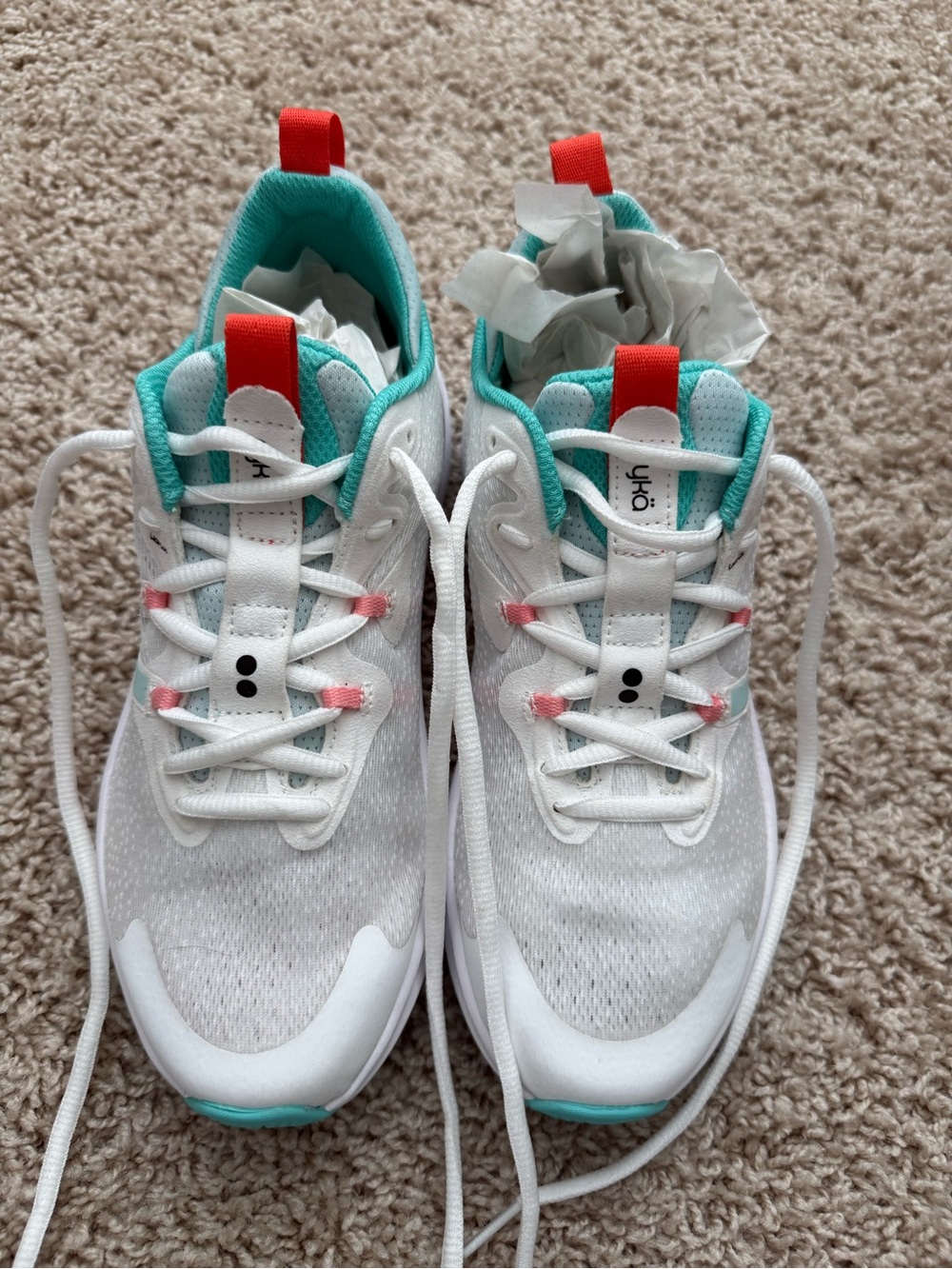 Ryka White Athletic Sneakers with Teal Lining and Coral Pull Tabs